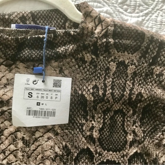 Zara Trafaluc Snakeskin Short Sleeve Tee Shirt Top Size S NWT - Picture 7 of 10
